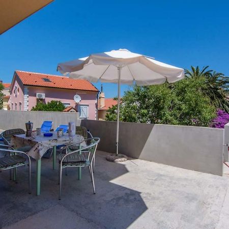 מאלי לוסיניי Apartments Villa Forida מראה חיצוני תמונה