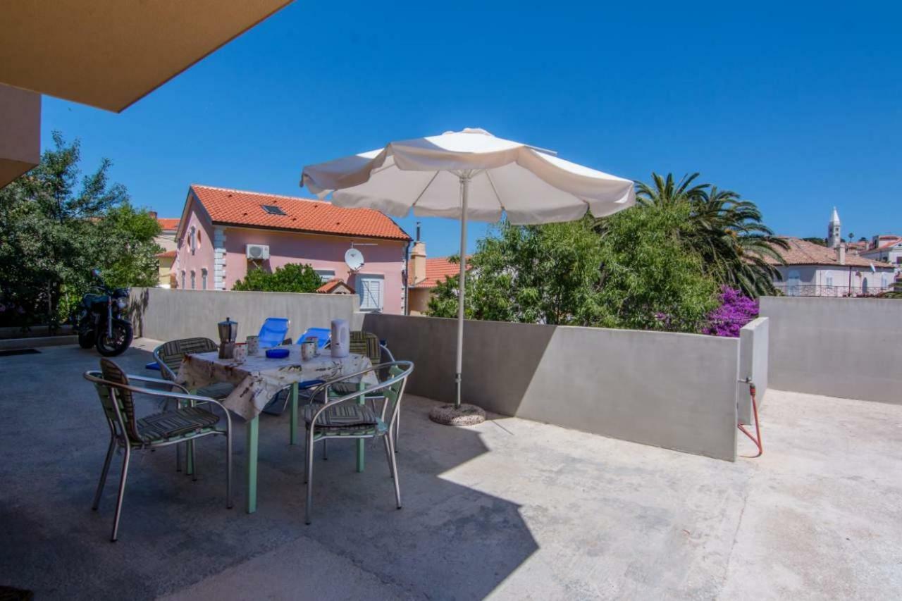 מאלי לוסיניי Apartments Villa Forida מראה חיצוני תמונה